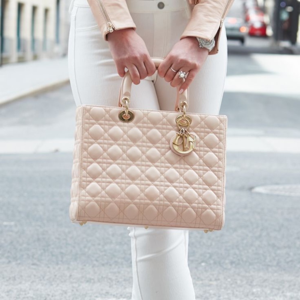 Dior lady bag Large size (Authentic)